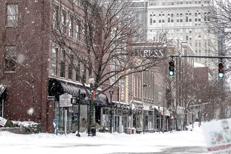 Experience Greensboro: A Guide to Holiday Fun and Activities!